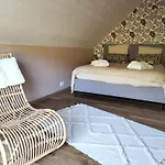 La Maison Des Volcans Cantal Villa *